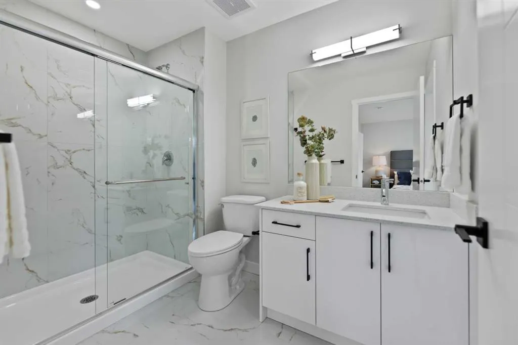 90 Corner Meadows Manor NE, #504