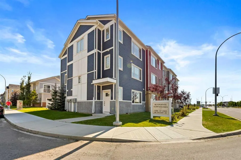 11428 52 Street NE, #105