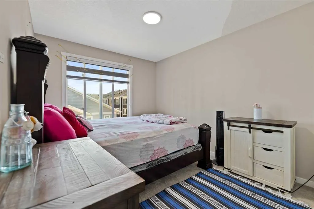 11428 52 Street NE, #105
