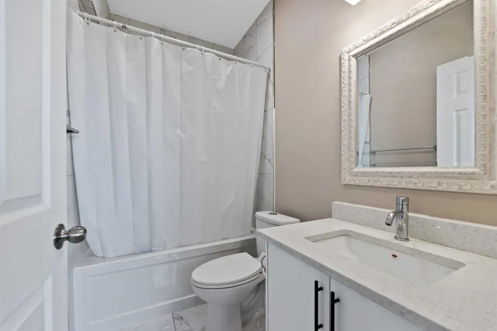 11428 52 Street NE, #105