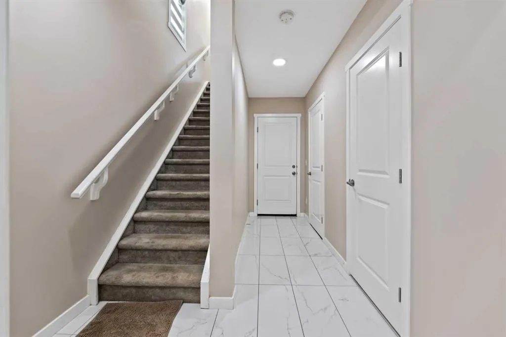 11428 52 Street NE, #105