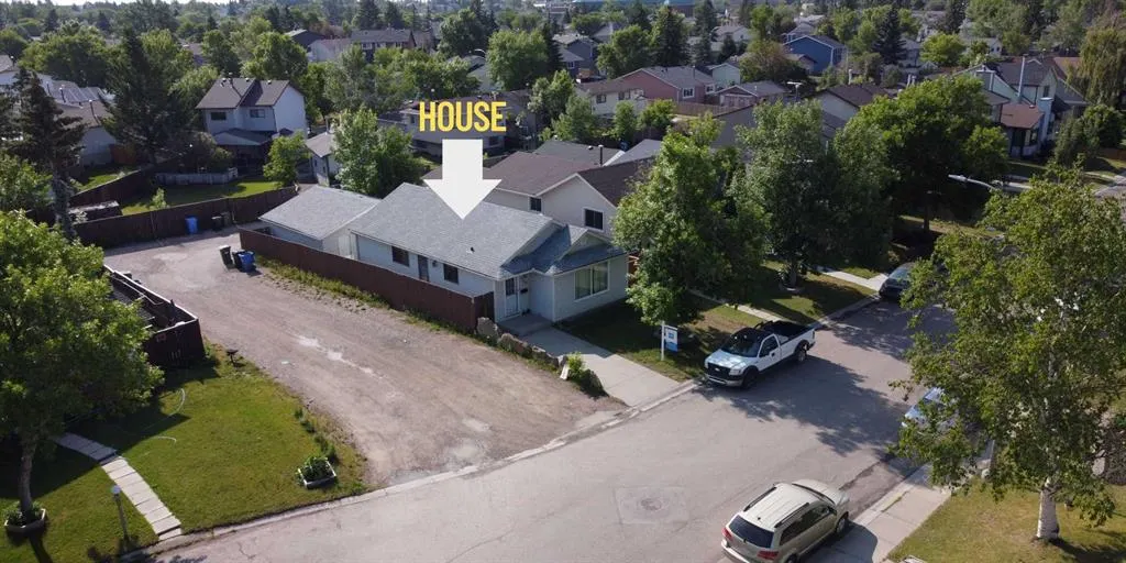 143 Castlegrove Road NE
