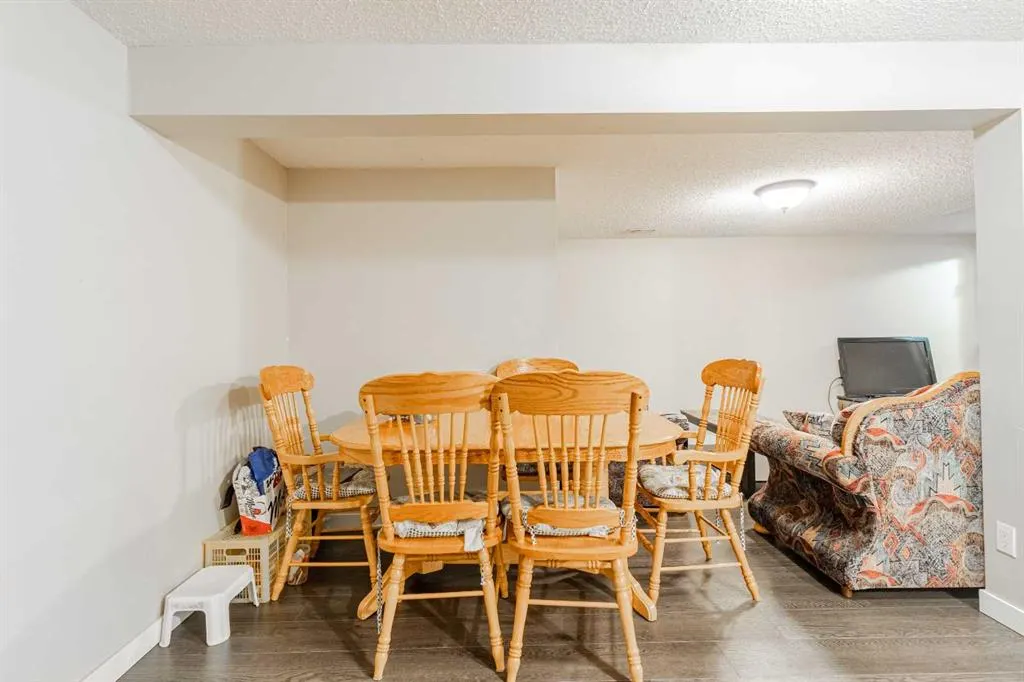 143 Castlegrove Road NE