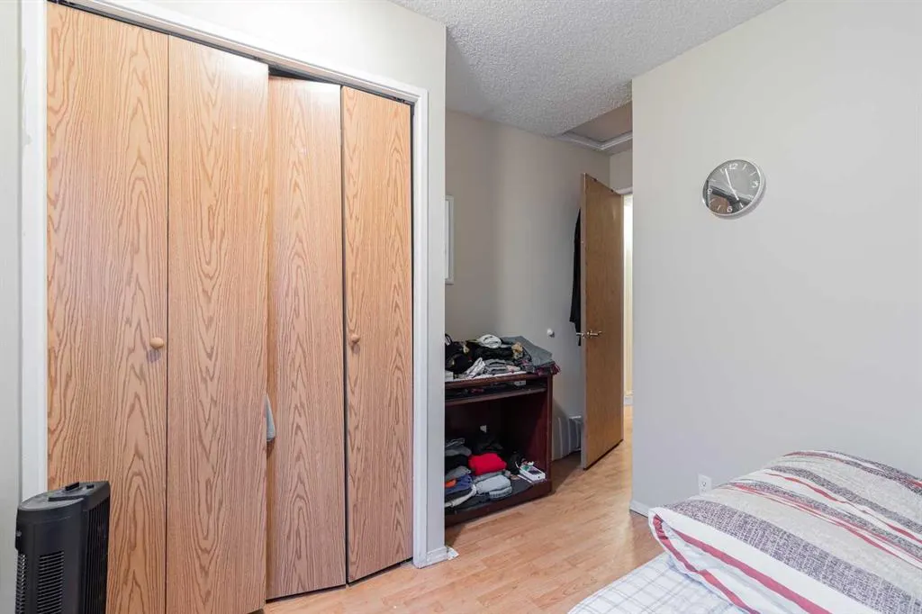 143 Castlegrove Road NE