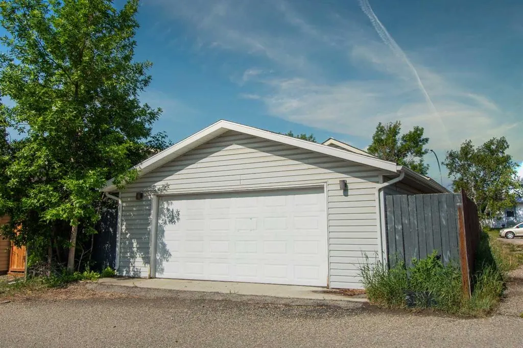 143 Castlegrove Road NE