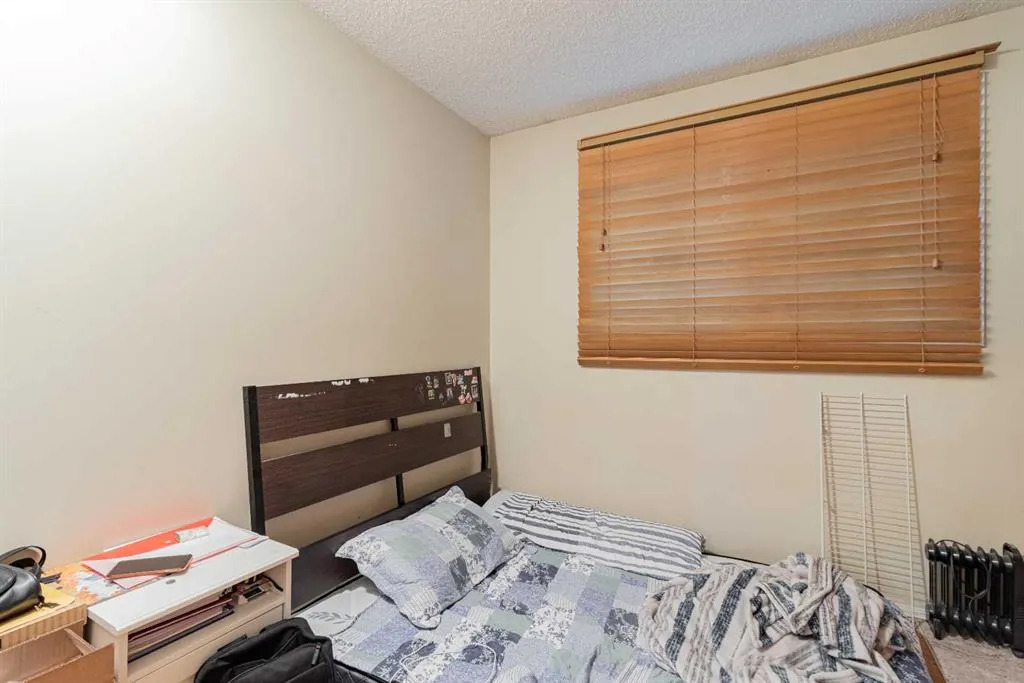 143 Castlegrove Road NE