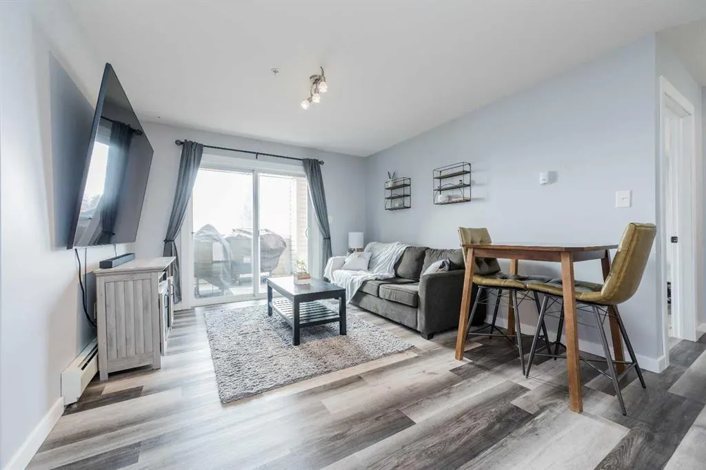 11230 104 Avenue, #207