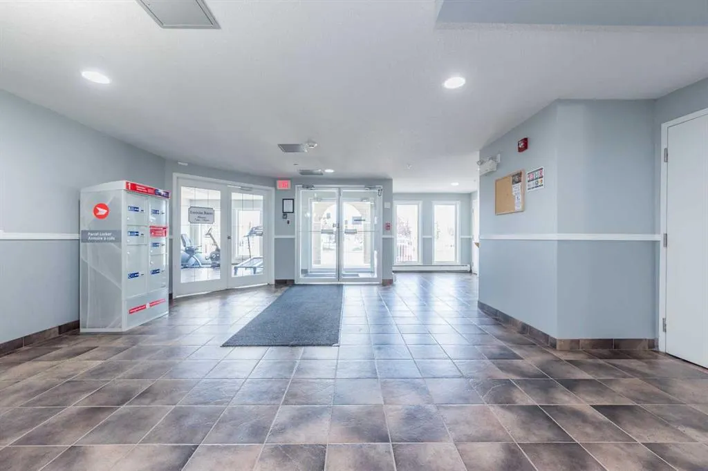 11230 104 Avenue, #207