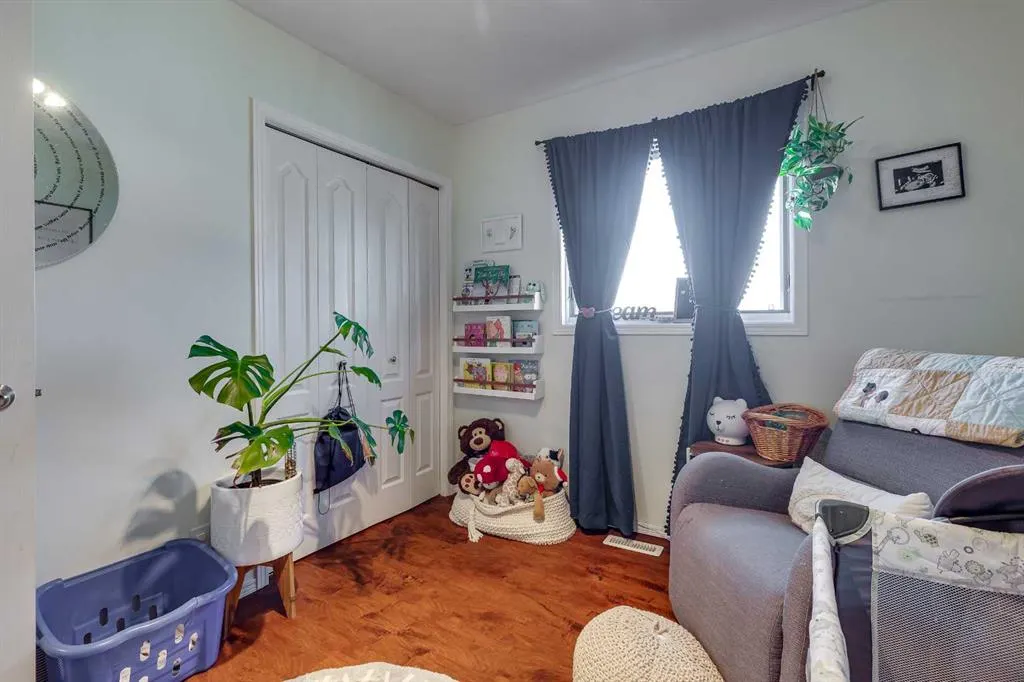 4 HARRISON Road