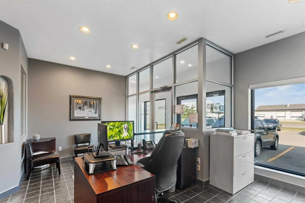 8716 108 Street, #111