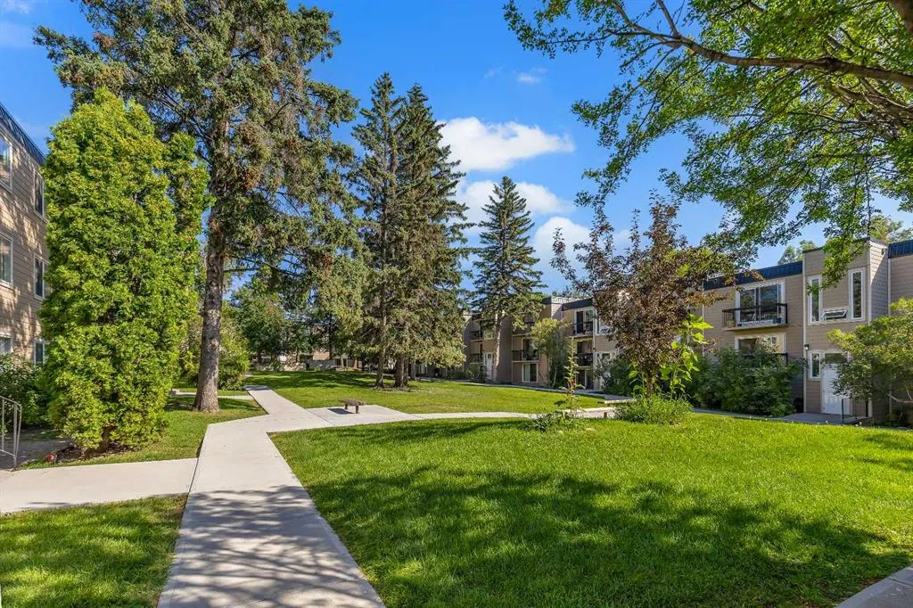 315 Heritage Drive SE, #304