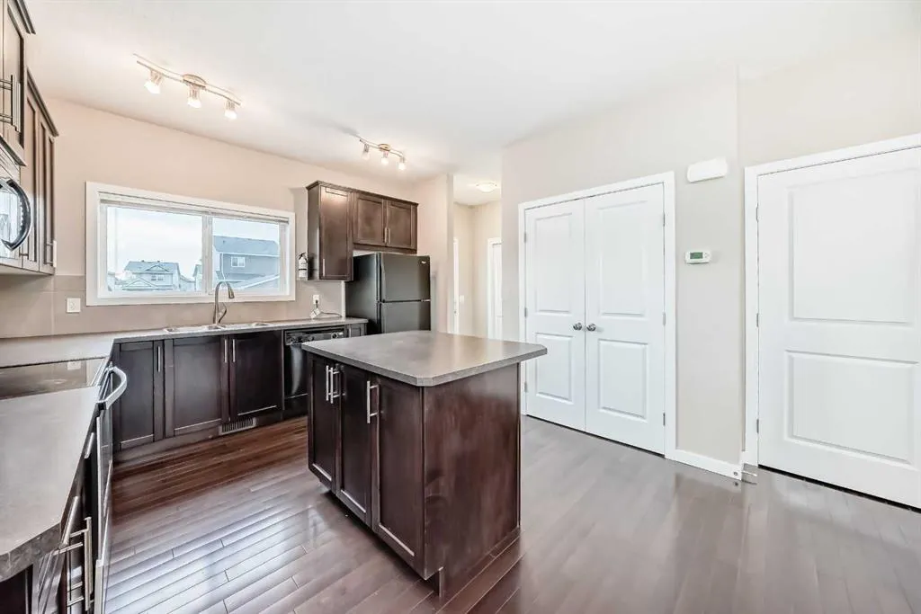 134 Panora Road NW
