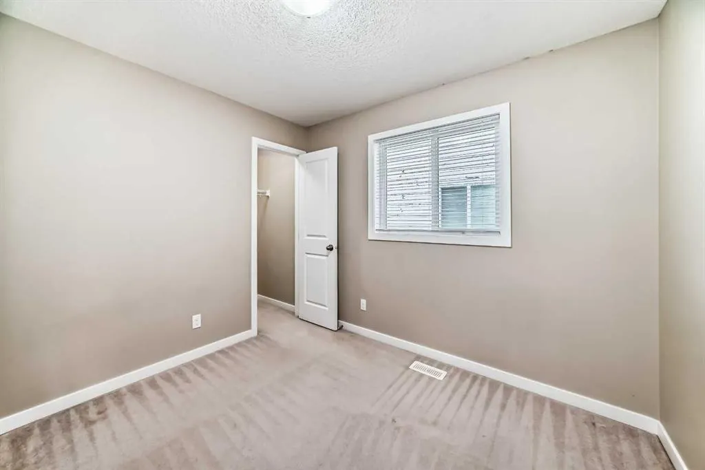 134 Panora Road NW
