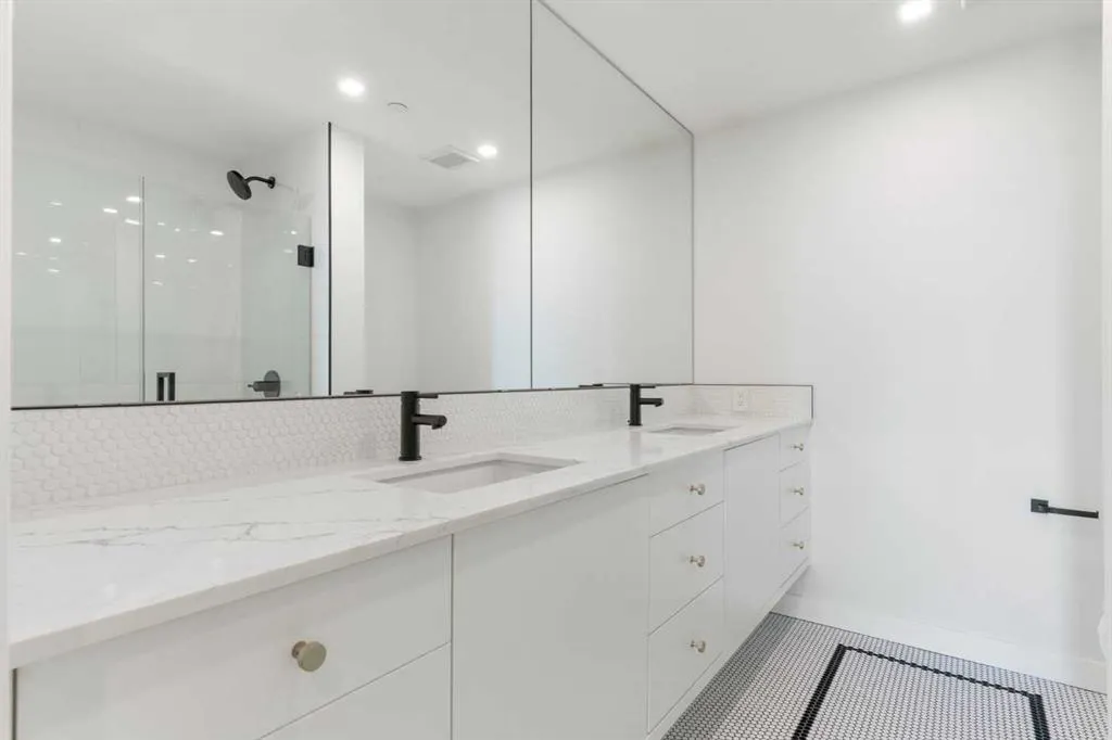 8505 Broadcast Avenue SW, #518