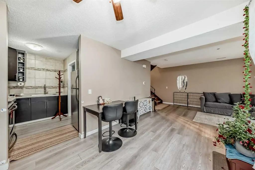 3500 VARSITY Drive NW, #409