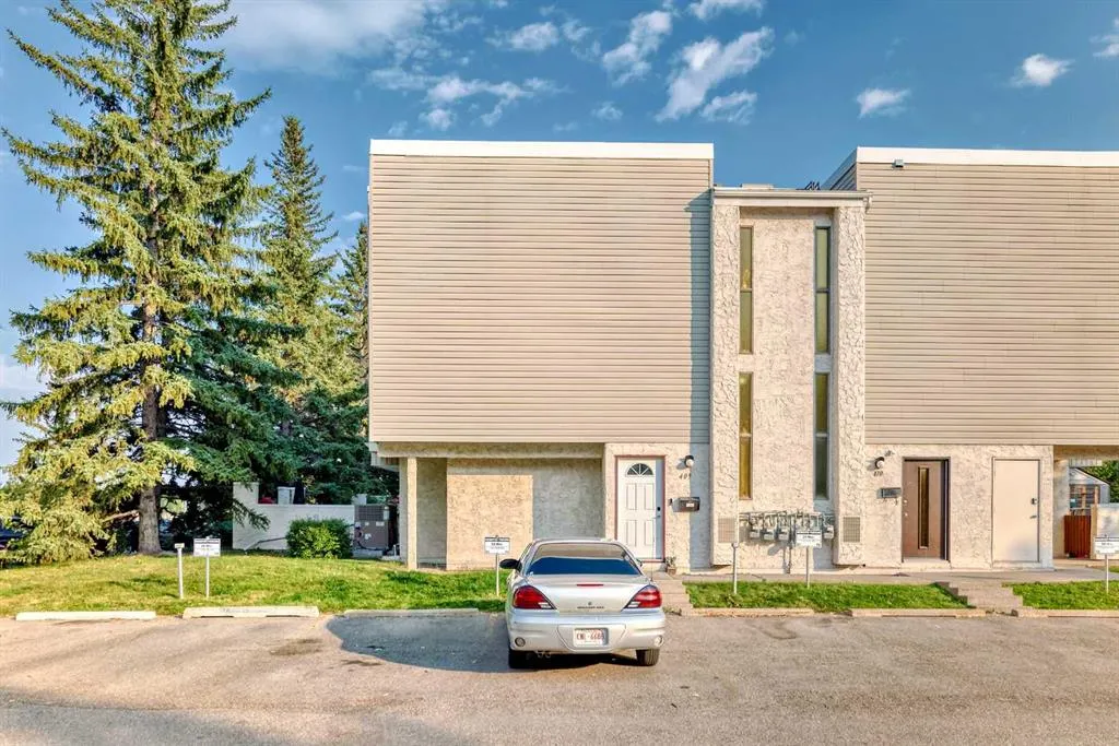 3500 VARSITY Drive NW, #409