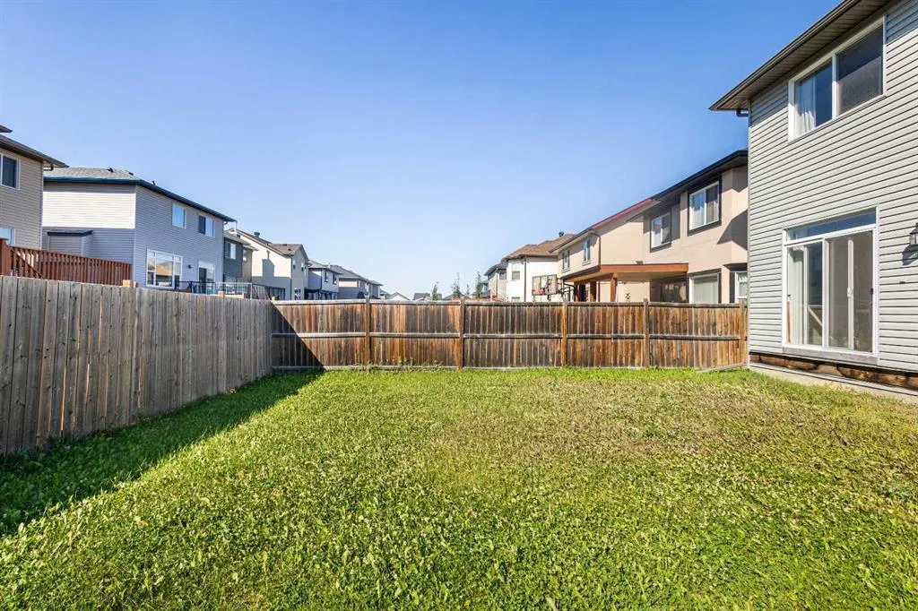 156 Saddlecrest Park NE