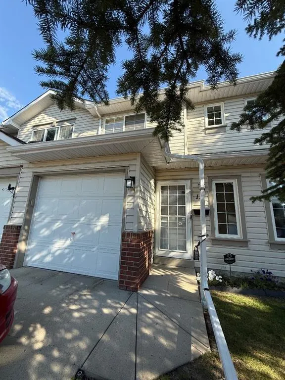 12 Millrise Green SW