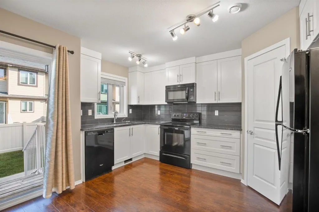 339 Viscount Drive, #1104