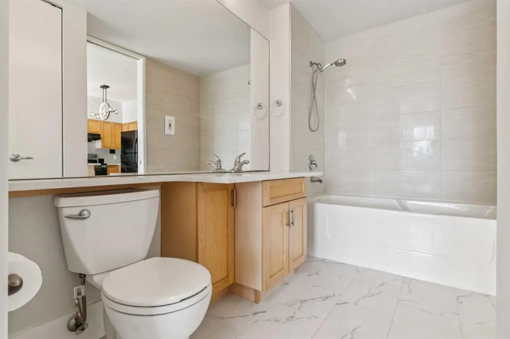 205 Riverfront Avenue SW, #406