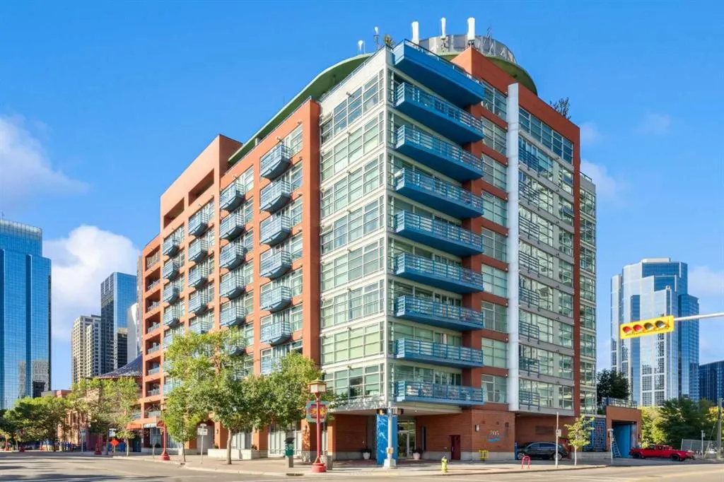 205 Riverfront Avenue SW, #406