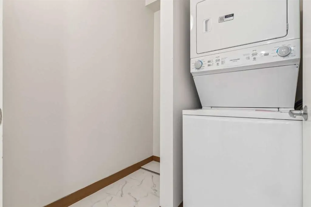 205 Riverfront Avenue SW, #406