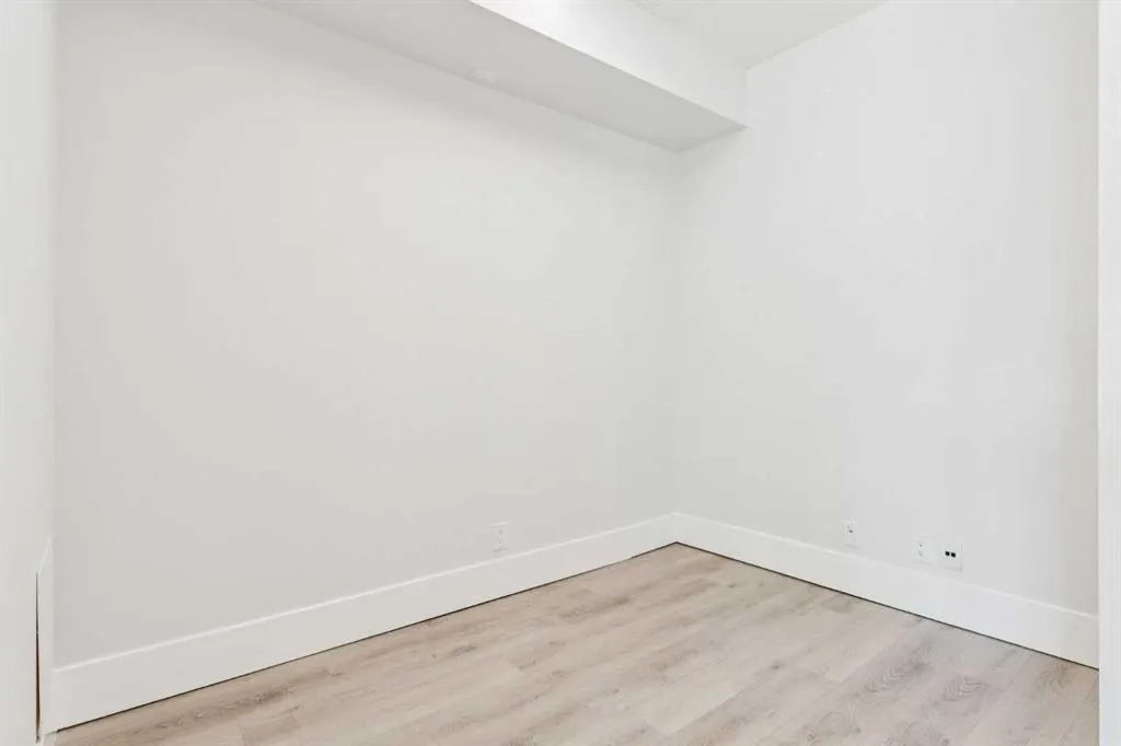 205 Riverfront Avenue SW, #406