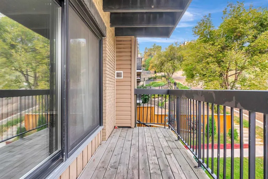 409 1 Avenue NE, #301