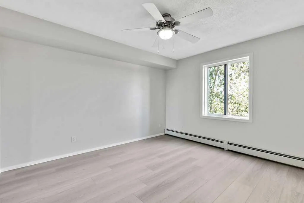 604 8 Street SW, #3304