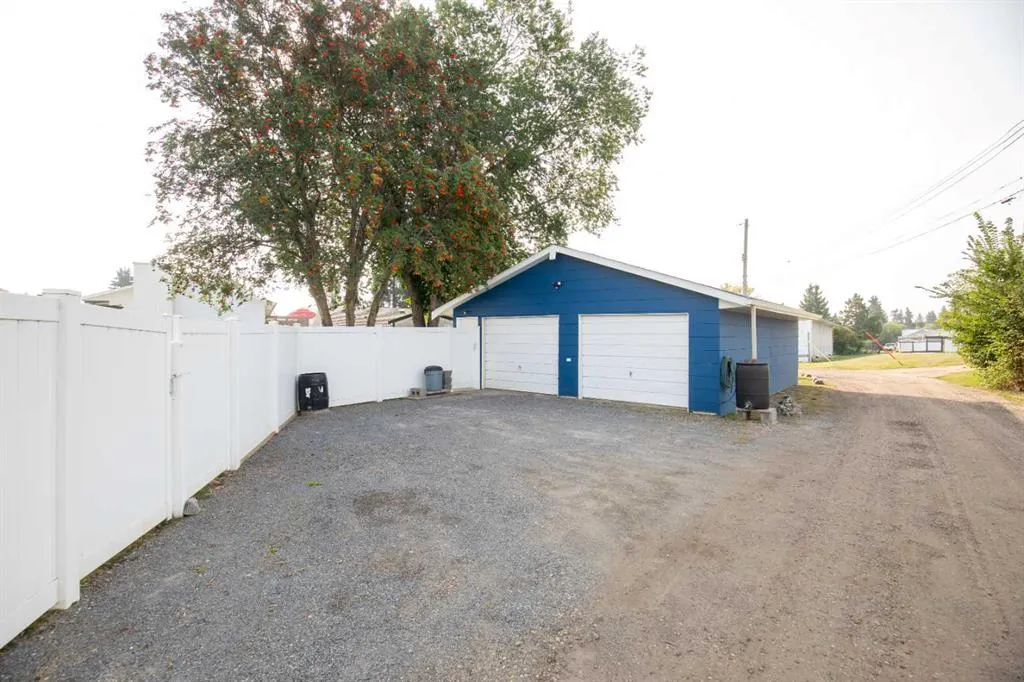 4708 57a Street Crescent
