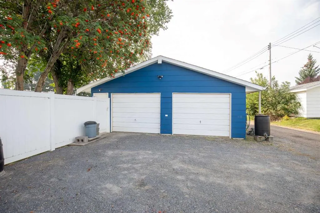 4708 57a Street Crescent