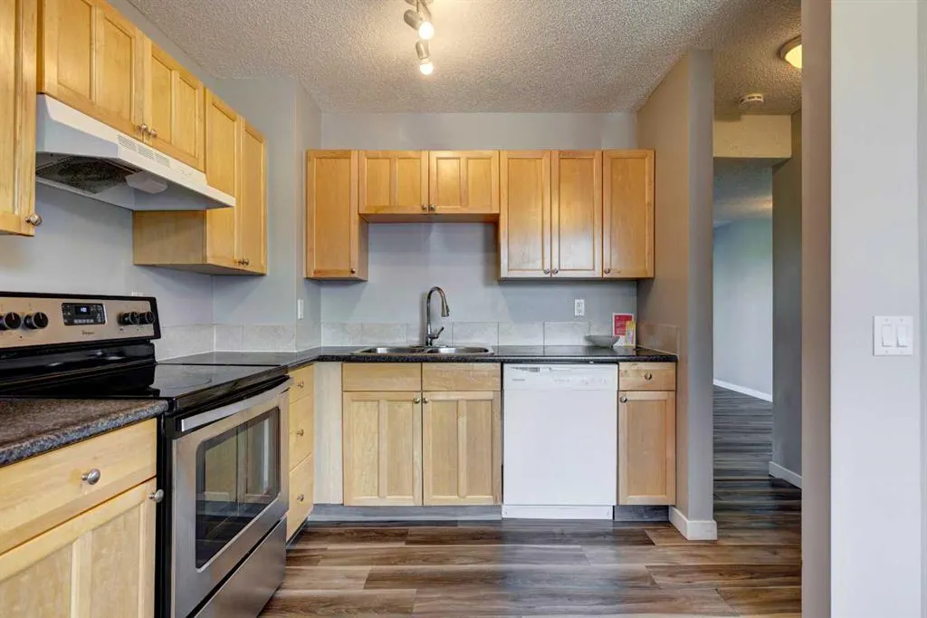 700 Allen Street SE, #402