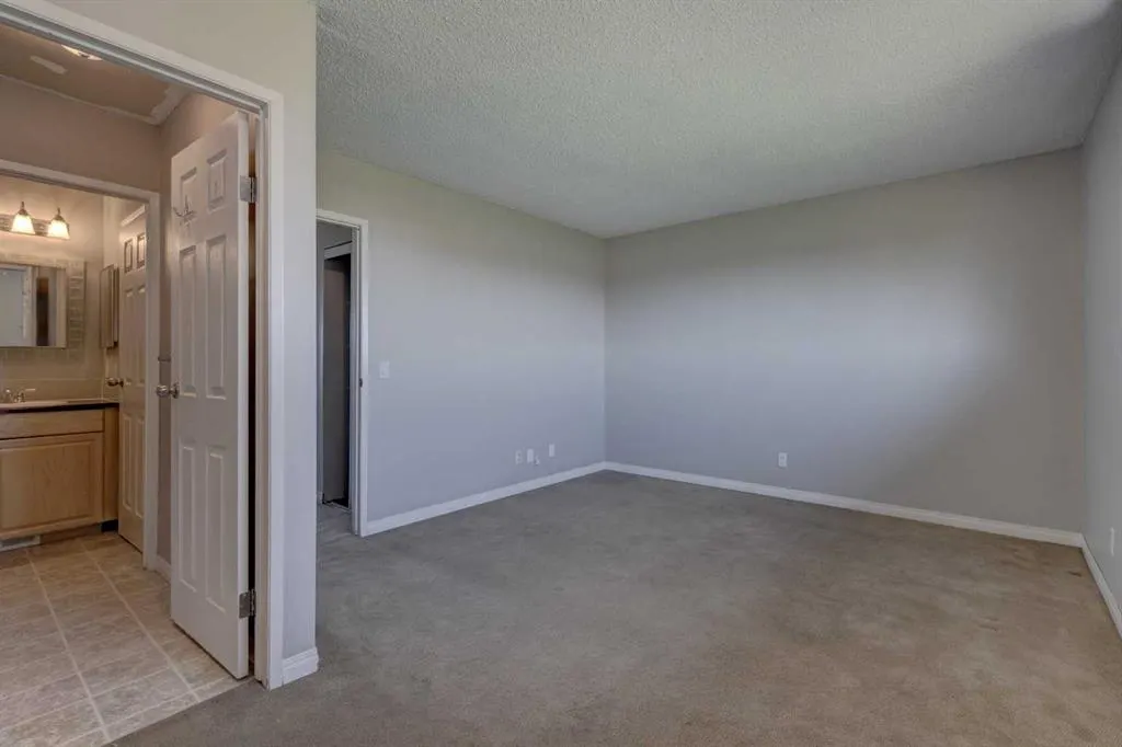 700 Allen Street SE, #402