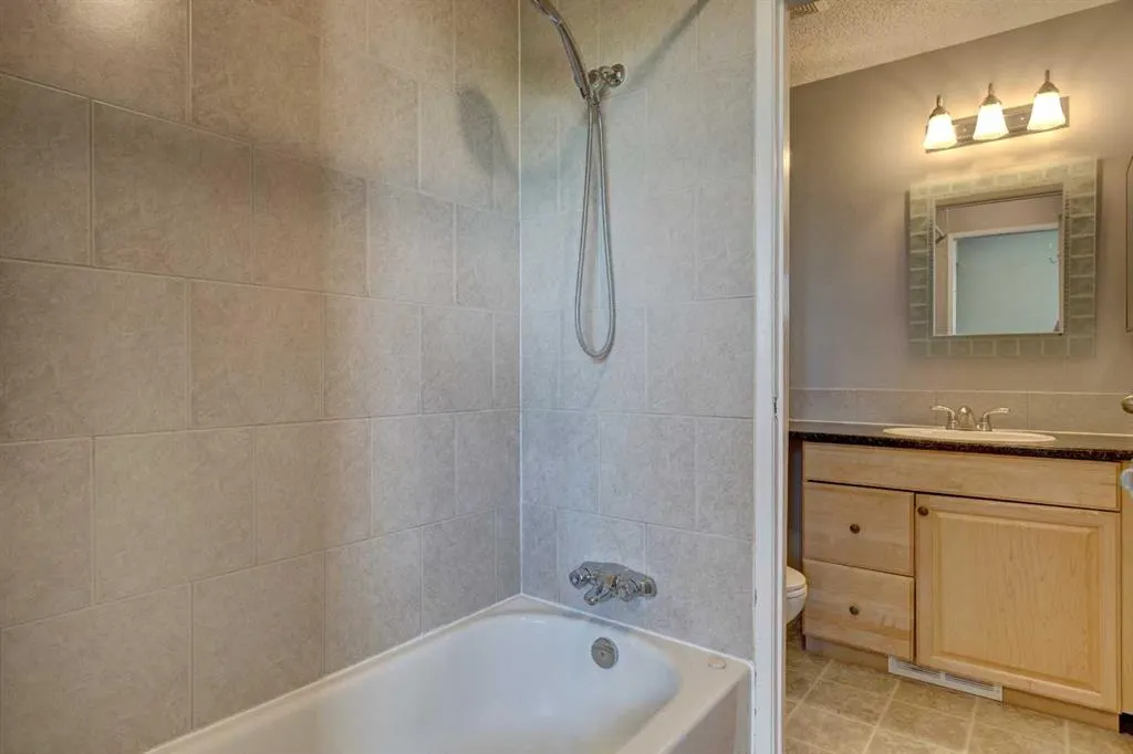 700 Allen Street SE, #402