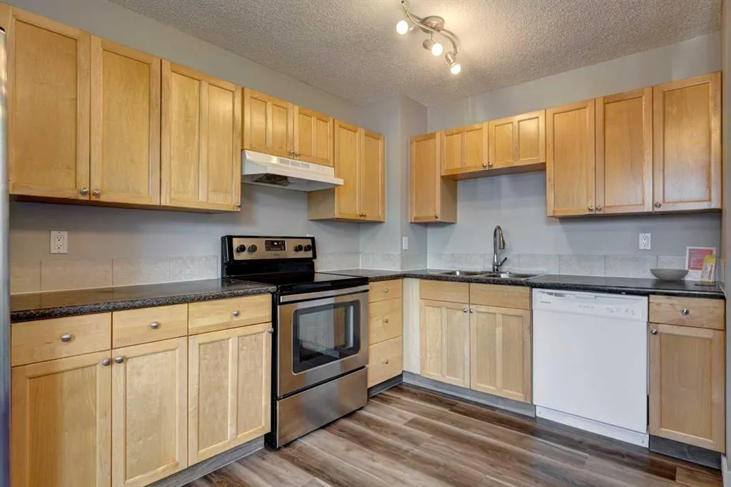 700 Allen Street SE, #402