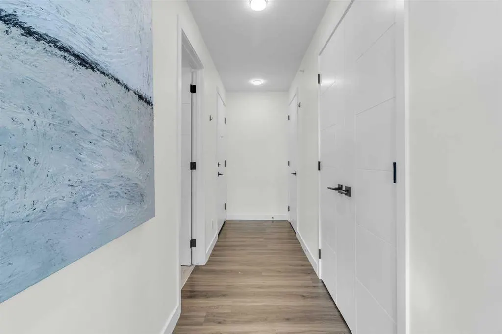 350 Livingston Common NE, #1402