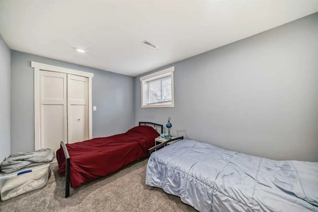 119 Pump Hill Bay SW