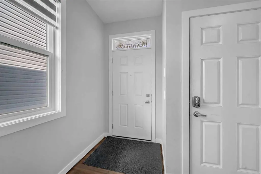 156 Cornerbrook Common NE