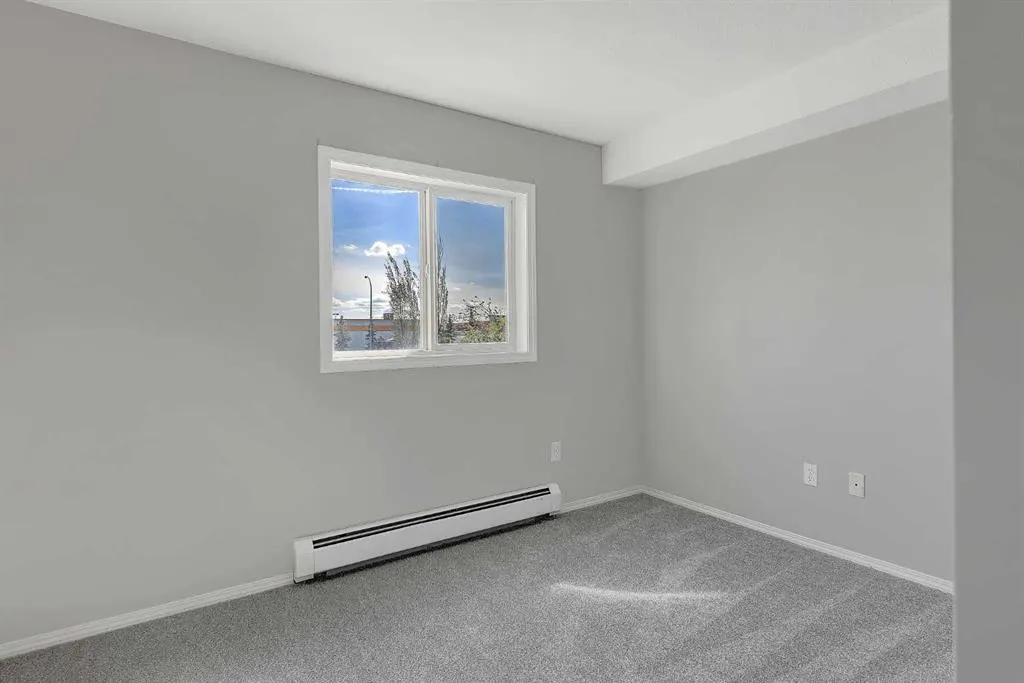 11230 104 Avenue, #203