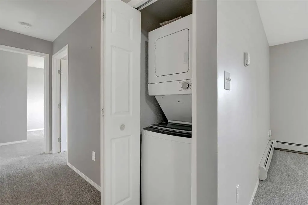 11230 104 Avenue, #203