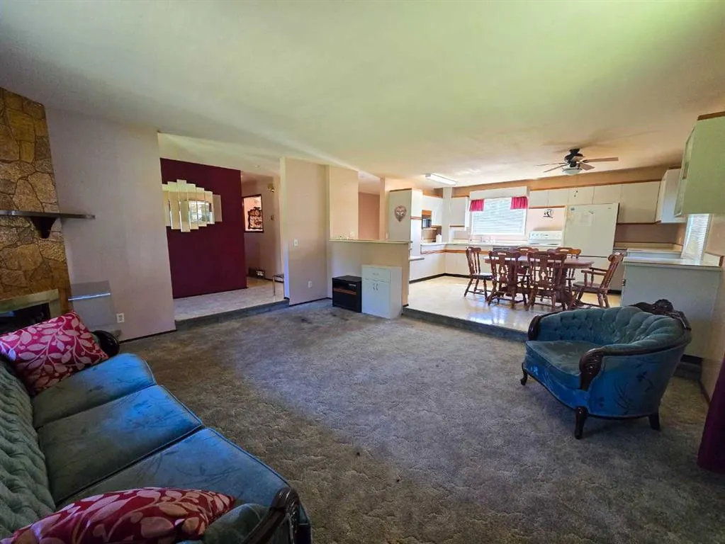 805028 Range Road 10