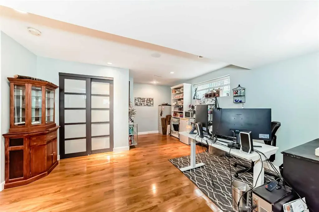 54 Cougarstone Mews SW