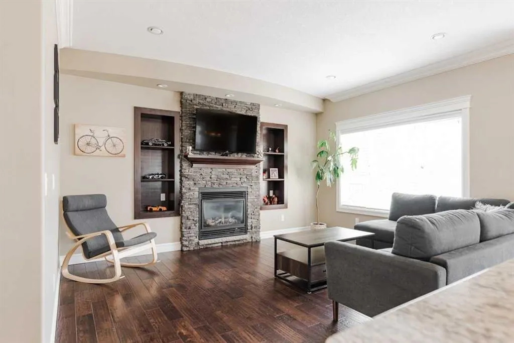 689 Heritage Drive