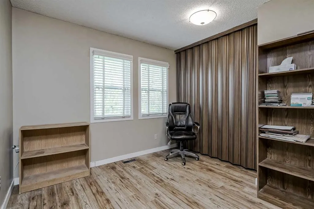 5340 17 Avenue SW, #207