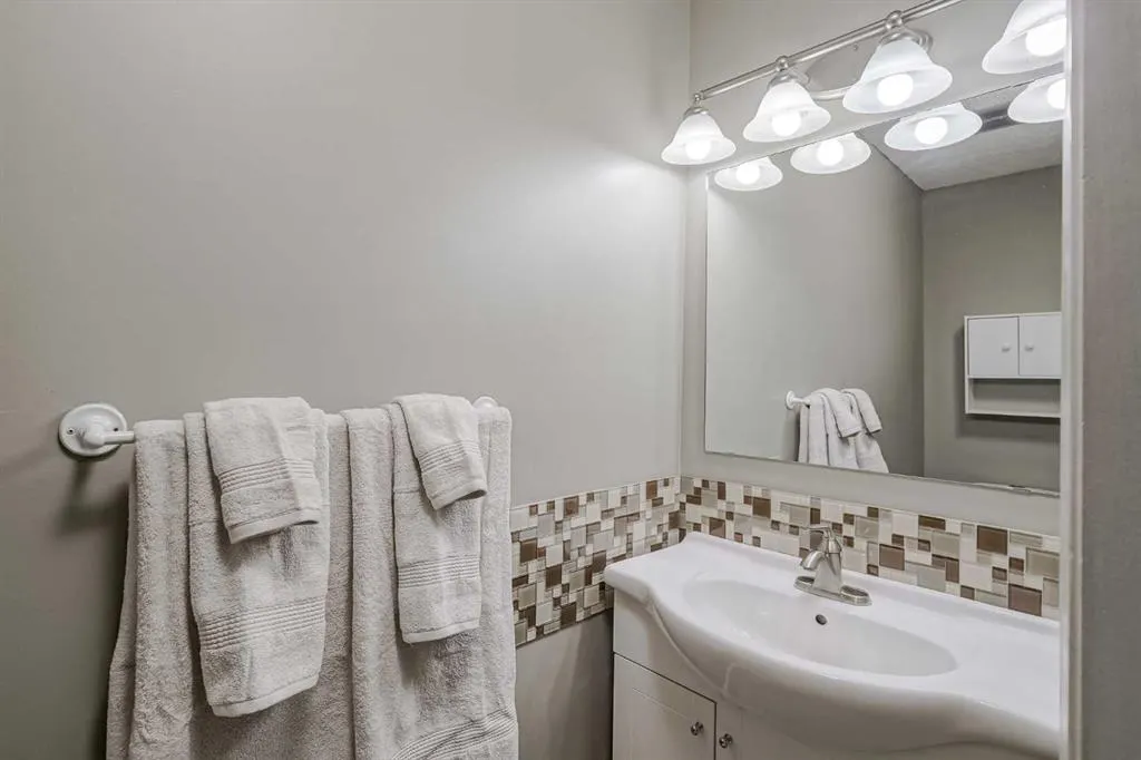 5340 17 Avenue SW, #207
