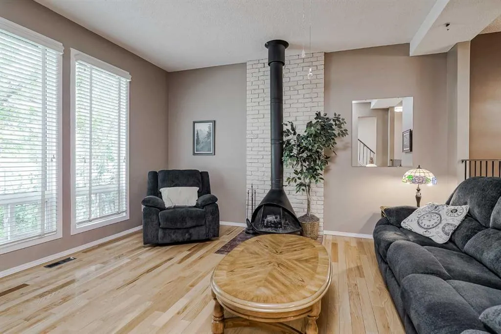 5340 17 Avenue SW, #207