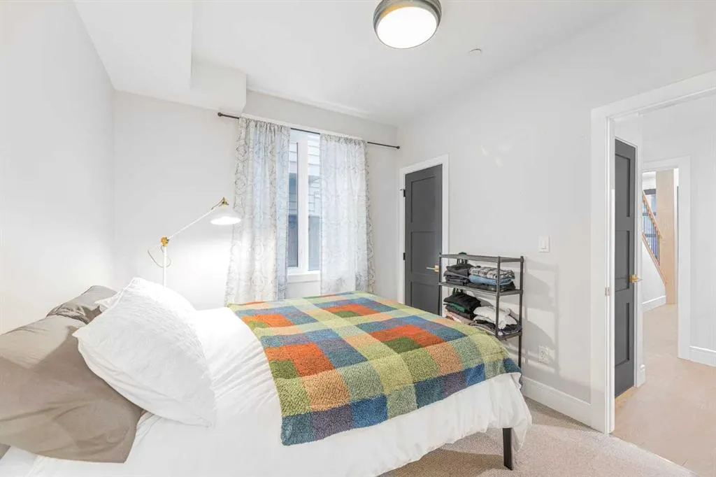 1405 1st Avenue, #3