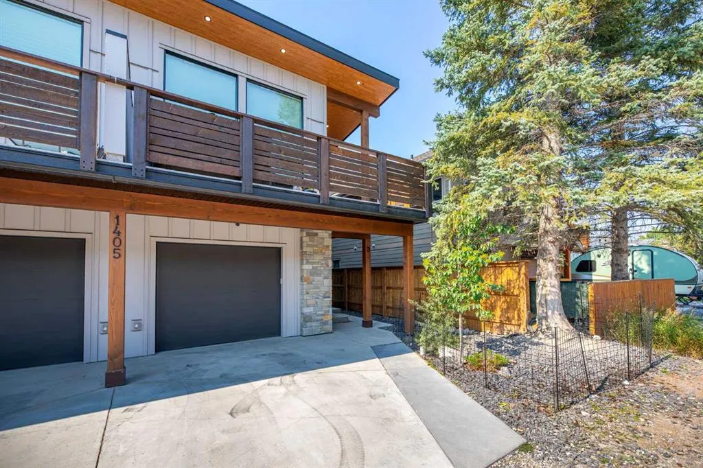 1405 1st Avenue, #3
