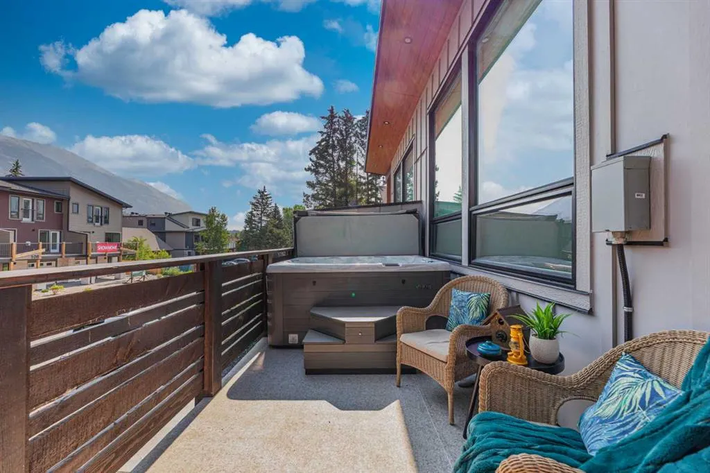 1405 1st Avenue, #3