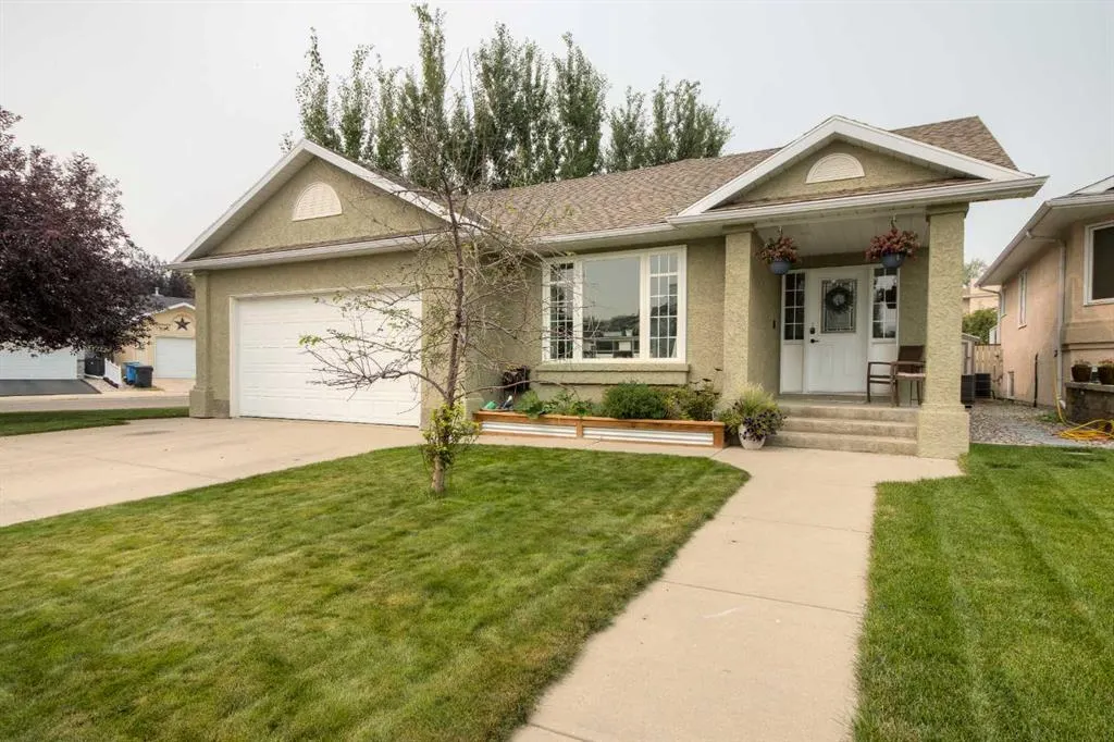 360 Heritage Crescent W